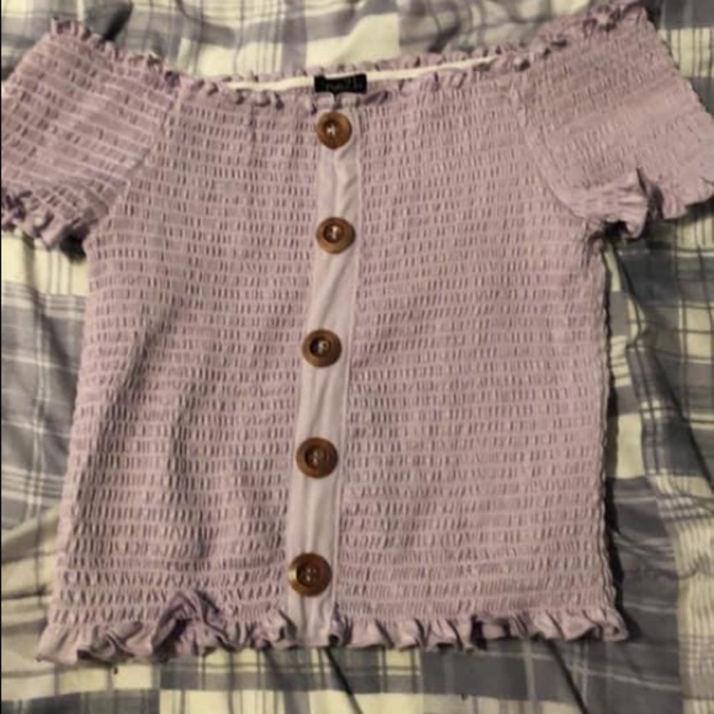Cute off the shoulder cropped shirt